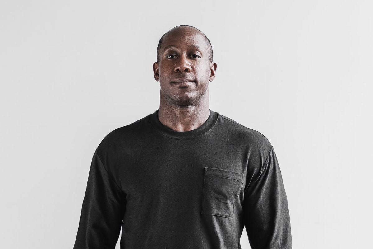 Nobull Heavyweight Pocket Men\'s Long Sleeves Black | Australia (KV8140)